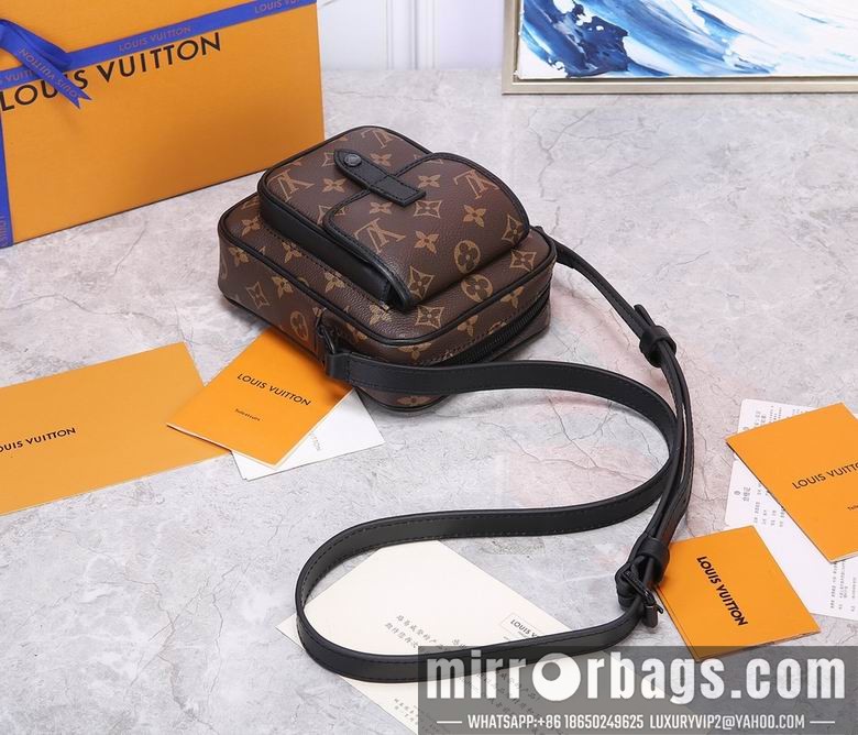1:1 Louis Vuitton Bags M69404 15X17X8cm WP