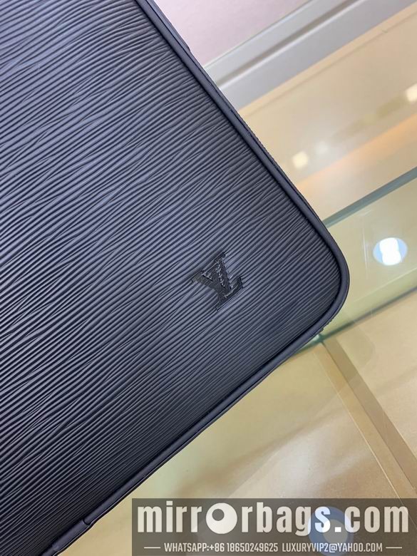 1:1 Louis Vuitton Bags 6967-1 38X6X28cm WP