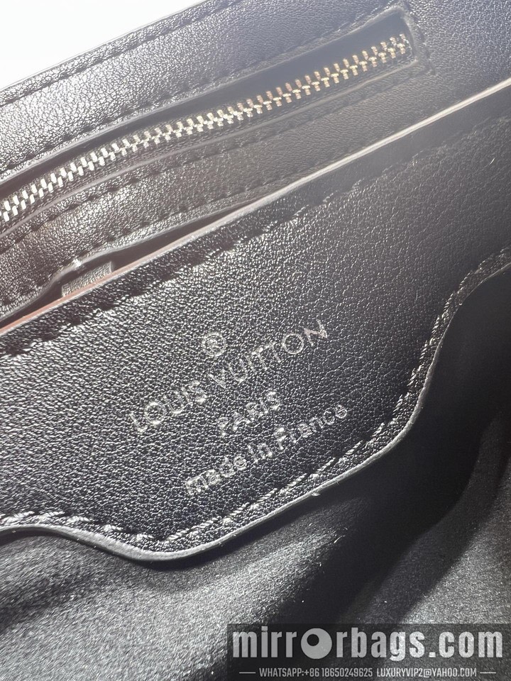 1:1 Louis Vuitton Bags Cap M59939 27x17.3x9cm ss4
