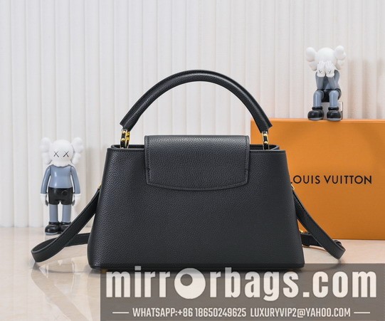 1:1 Louis Vuitton Bags Cap M24664 33x19x9cm ss