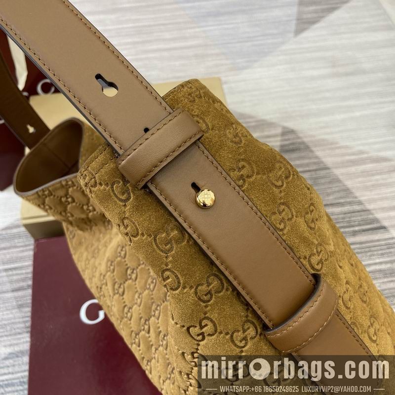 Gucci Bags 850546 40x36x12cm MP