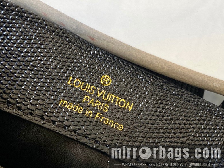 1:1 Louis Vuitton Bags Cap M99527 21x14x8cm ss