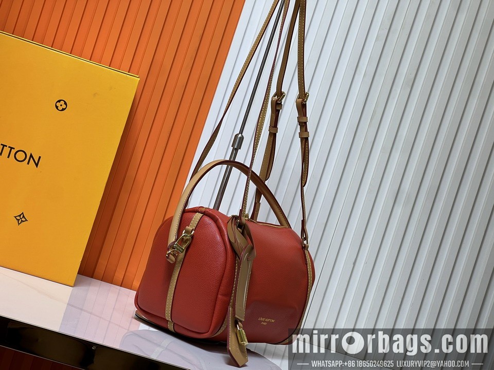1:1 Louis Vuitton Bags M13667 25x15x18cm ss4