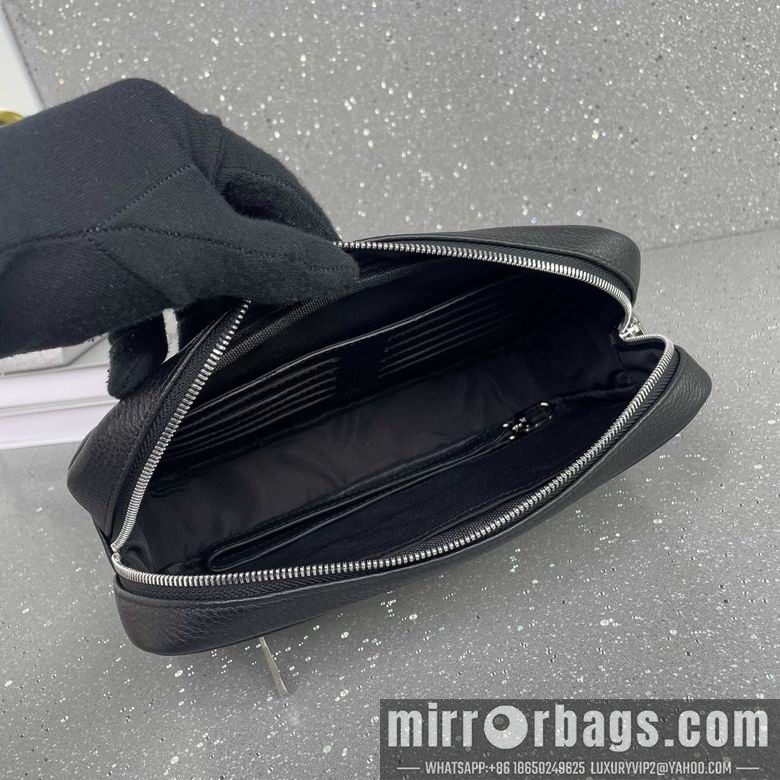 1:1 Louis Vuitton Bags 2502902-4 25X16X5.5cm WP