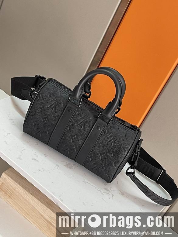 1:1 Louis Vuitton Bags M20900 25X15X11cm WP