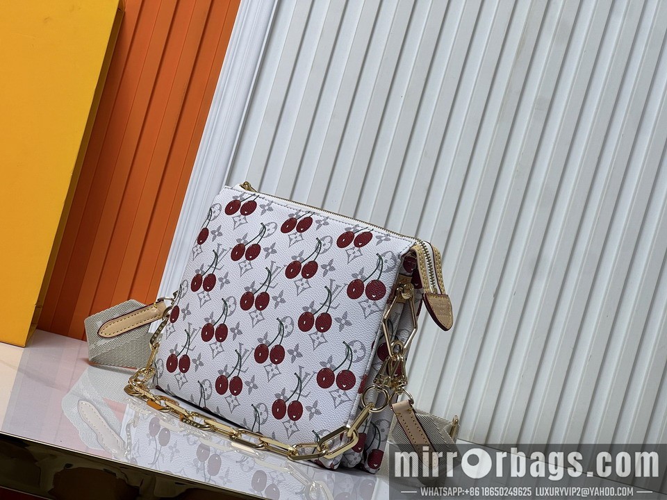 1:1 Louis Vuitton Bags Coussin M57790 26x20x12cm ss3
