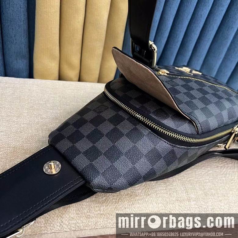 1:1 Louis Vuitton Bags 23344 18X31X5cm WP 3colour