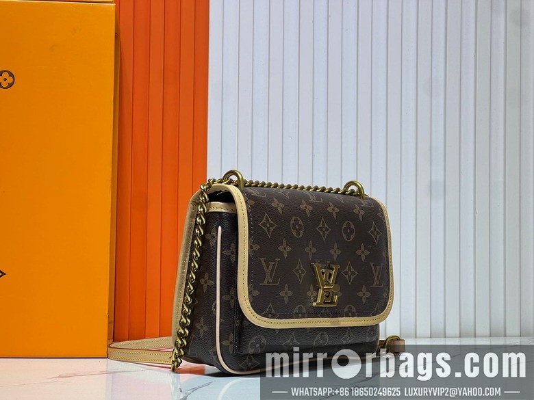1:1 Louis Vuitton Bags M57072 23x17x11cm ss