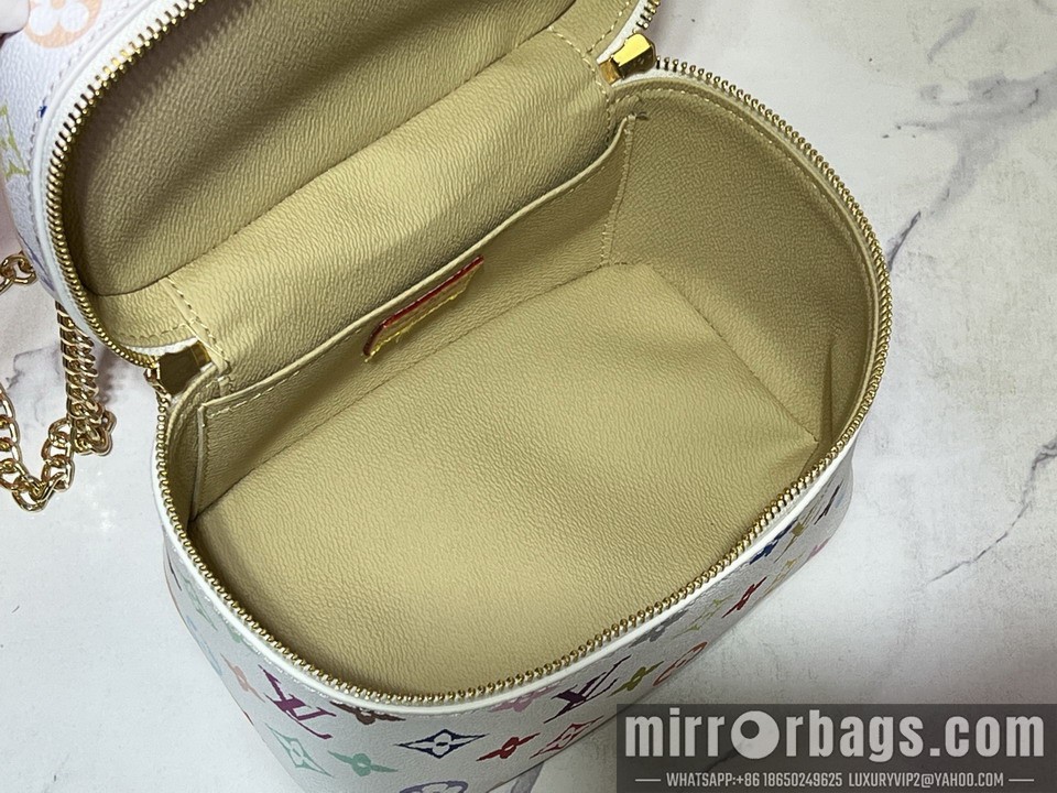 1:1 Louis Vuitton Bags Nice Nano M42265 20x13.5x12cm ss1