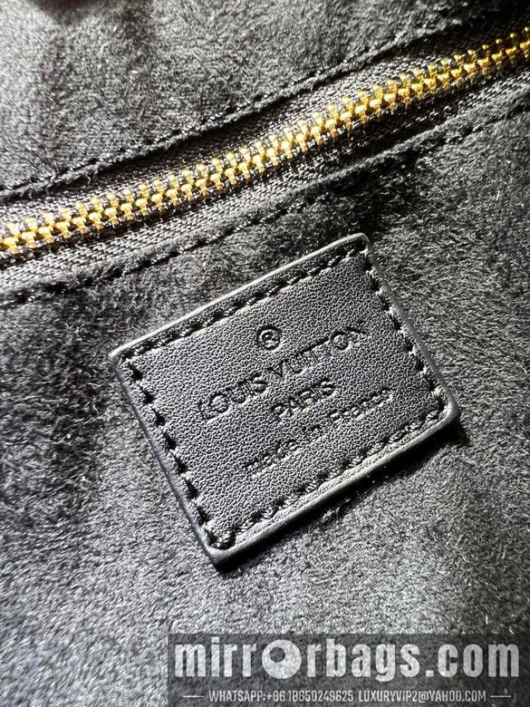 1:1 Louis Vuitton Bags M13014 26x17x10cm ss1