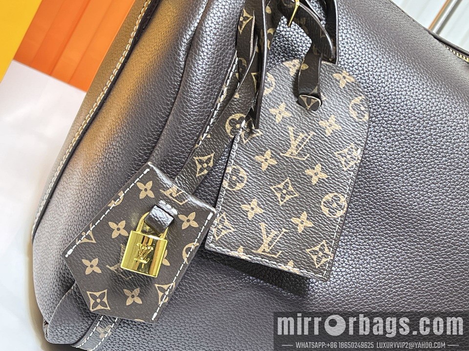 1:1 Louis Vuitton Bags M13668 40x20x25cm ss2