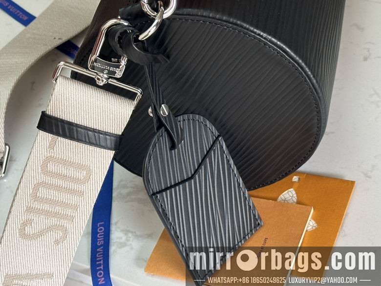 1:1 Louis Vuitton Bags m23092 33X17X17cm WP