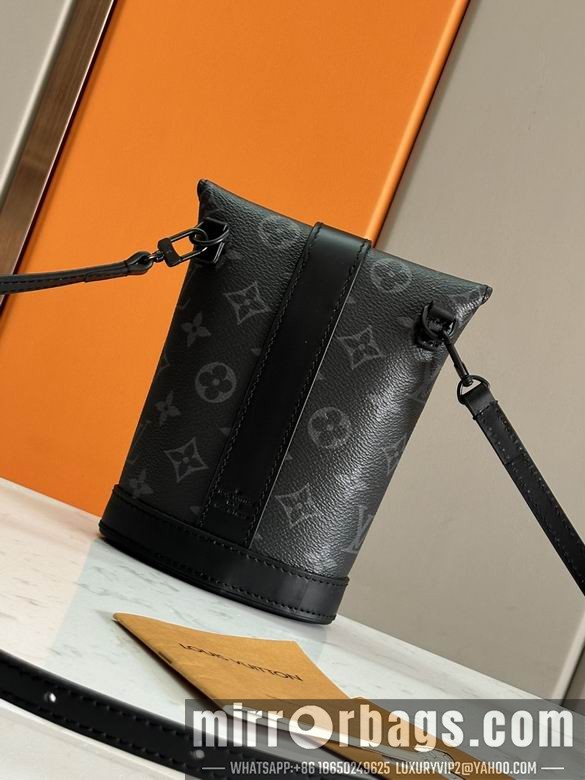 1:1 Louis Vuitton Bags M11613 12.5X18X8.5cm WP