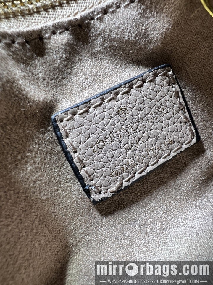 1:1 Louis Vuitton Bags M13667 25x15x18cm ss