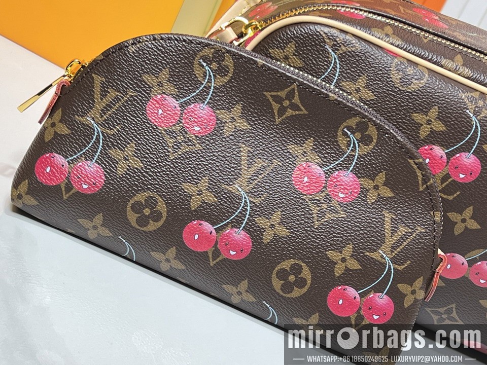 1:1 Louis Vuitton Bags Dopp Kit M47528 28x15x16.5cm ss1