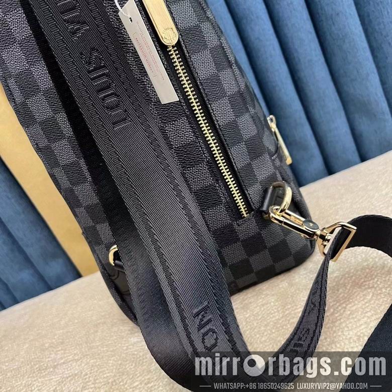 1:1 Louis Vuitton Bags 23344 18X31X5cm WP 3colour