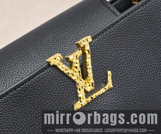 1:1 Louis Vuitton Bags Cap M24664 33x19x9cm ss