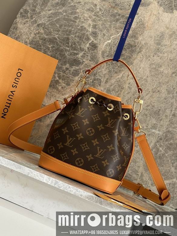 1:1 Louis Vuitton Bags M14017 24X16X22cm WP