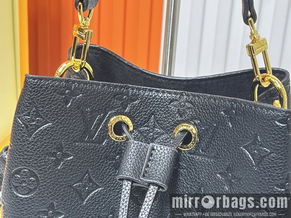 1:1 Louis Vuitton Bags Noe M13676 20x20x13cm ss