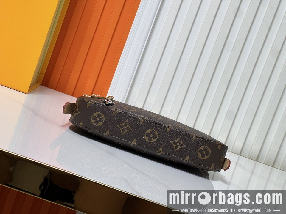 1:1 Louis Vuitton Bags Liv chette 25784 23x10x4cm ss