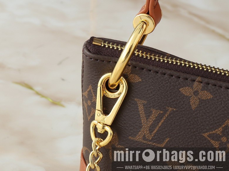 1:1 Louis Vuitton Bags Sevres M12174 25x13x5cm ss7