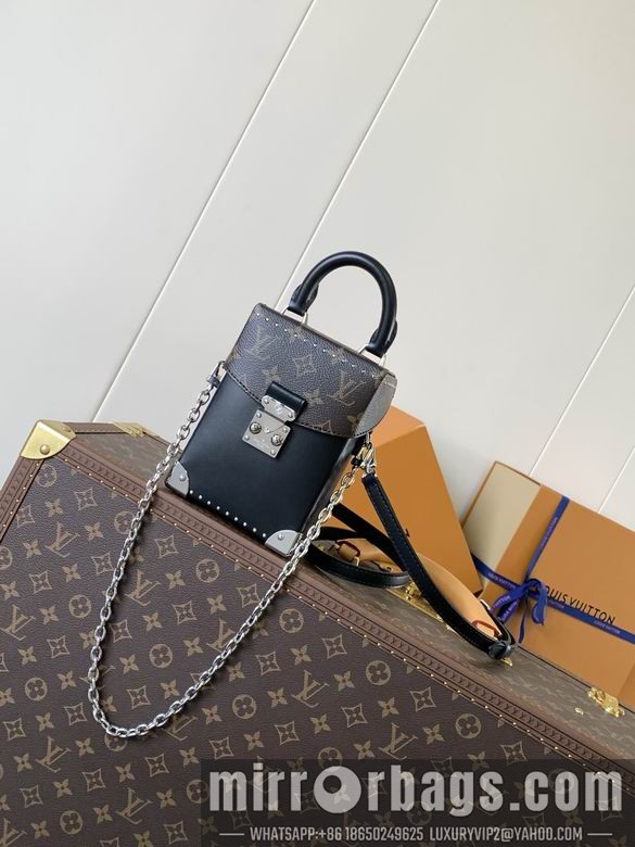1:1 Louis Vuitton Bags M12362 17.6X6X12.5cm WP