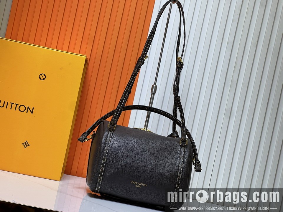 1:1 Louis Vuitton Bags M13667 25x15x18cm ss2