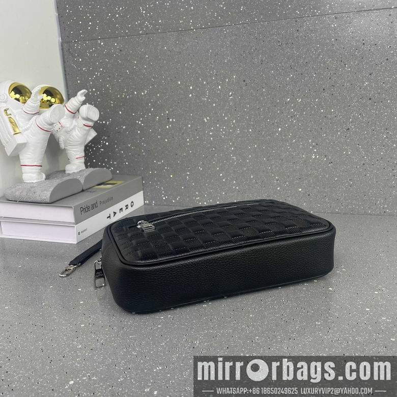 1:1 Louis Vuitton Bags 2502903-4 25X16X5.5cm WP