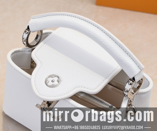 1:1 Louis Vuitton Bags Cap M24671 22x12x8cm ss1