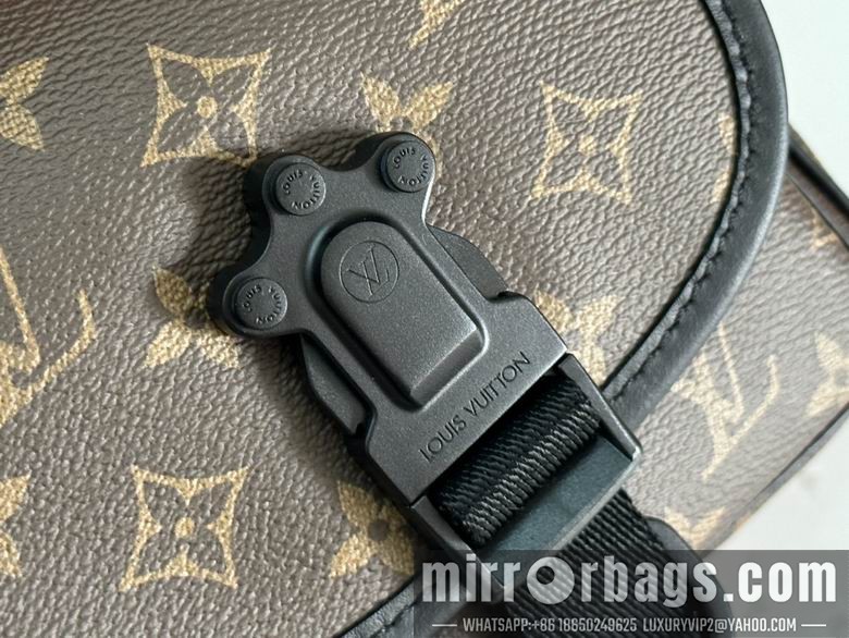 1:1 Louis Vuitton Bags Quest 46973 18X18X10cm WP