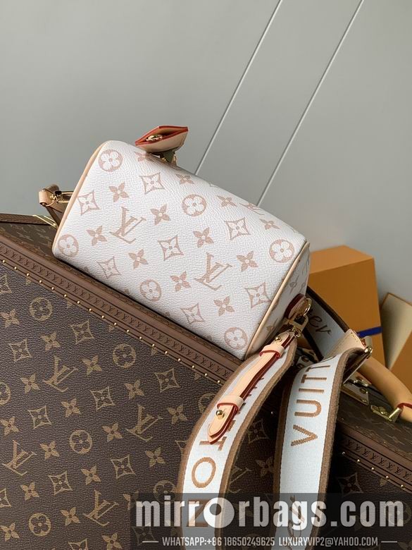1:1 Louis Vuitton Bags M24474 18X12.5X11cm WP
