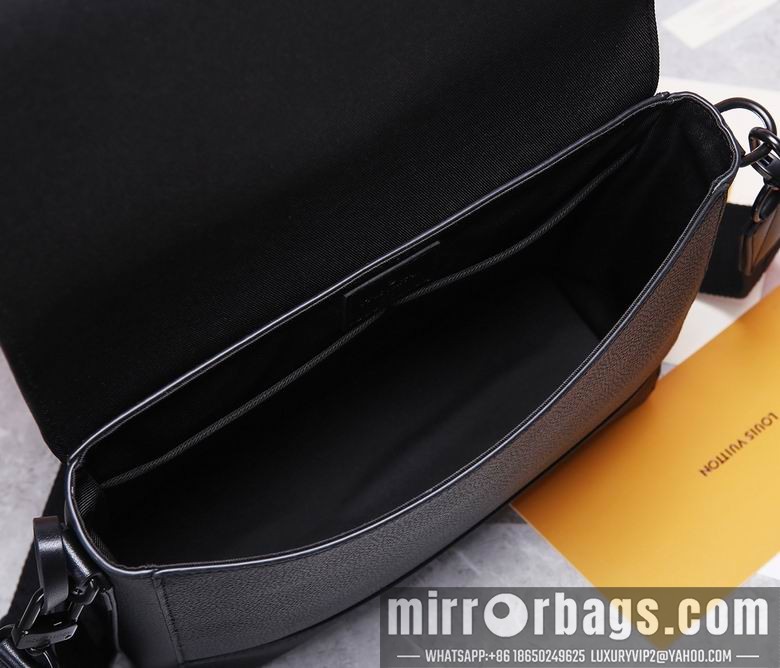 1:1 Louis Vuitton Bags M57080 30.5X24X10cm WP