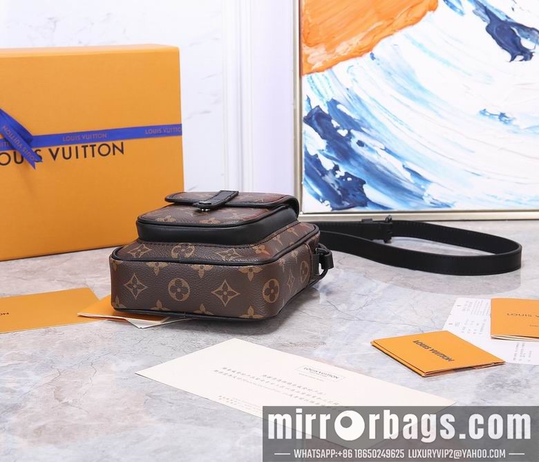 1:1 Louis Vuitton Bags M69404 15X17X8cm WP