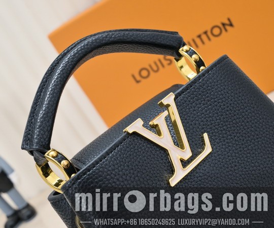 1:1 Louis Vuitton Bags Cap M23082 21x14x8cm ss
