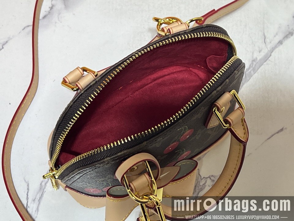 1:1 Louis Vuitton Bags M82717 18x12x8cm ss3