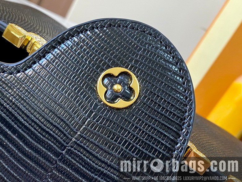 1:1 Louis Vuitton Bags Cap M12297 27x18x9cm ss