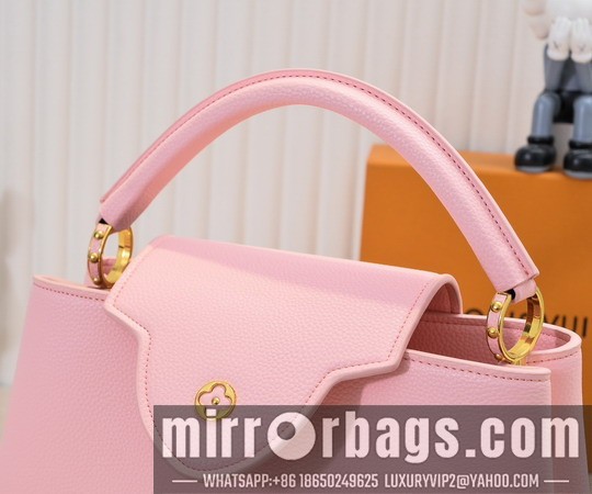 1:1 Louis Vuitton Bags Cap M24664 33x19x9cm ss2