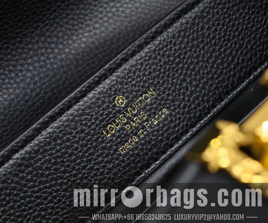 1:1 Louis Vuitton Bags Cap M24664 33x19x9cm ss