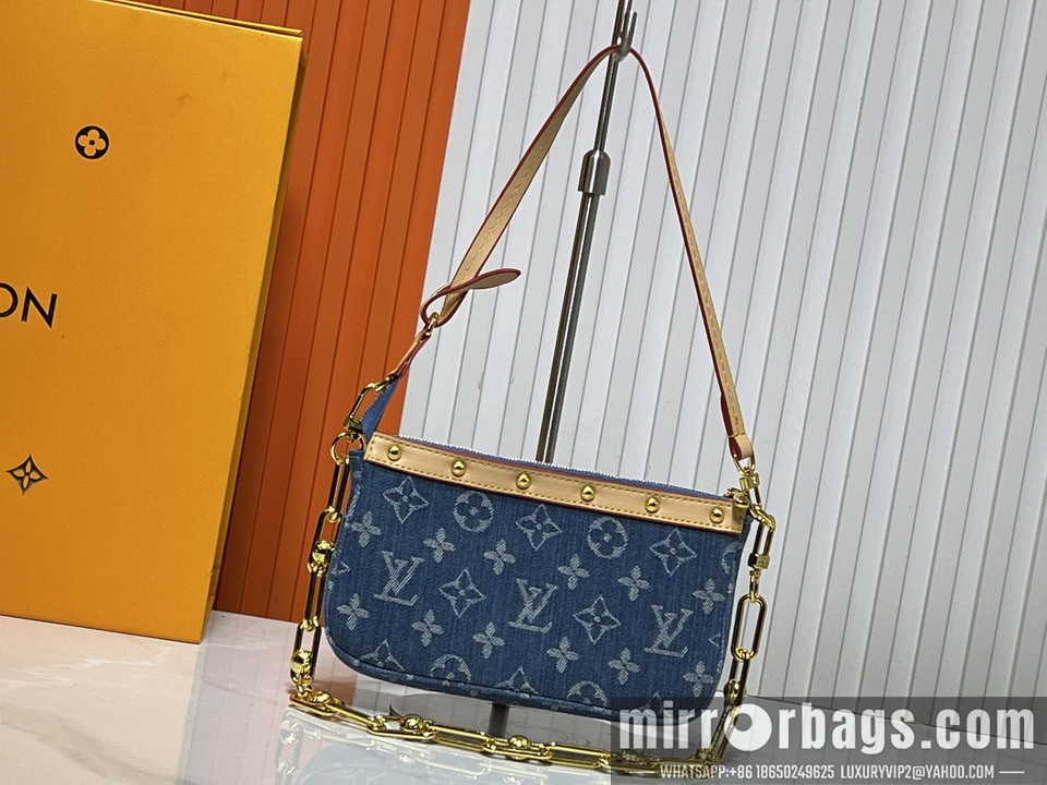 1:1 Louis Vuitton Bags Pochette Acc M13404 22x13x4cm ss2