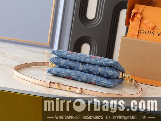 1:1 Louis Vuitton Bags Coussin M14978 26x20x12cm ss