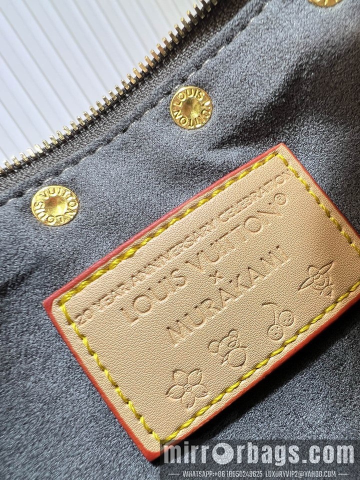 1:1 Louis Vuitton Bags Pochette Acc M13404 22x13x4cm ss3