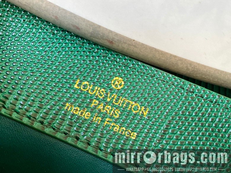 1:1 Louis Vuitton Bags Cap M12296 21x14x8cm ss