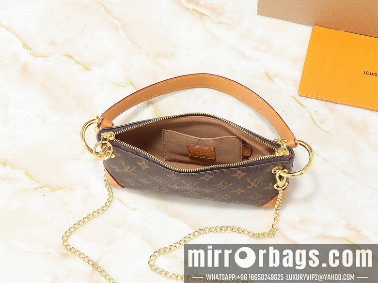 1:1 Louis Vuitton Bags Sevres M12174 25x13x5cm ss6