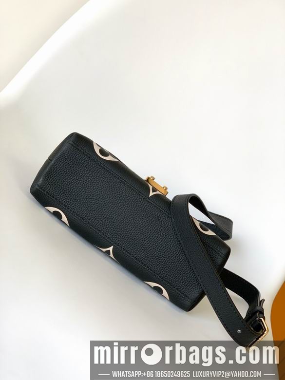 1:1 Louis Vuitton Bags M45978 24X17X8.5cm WP