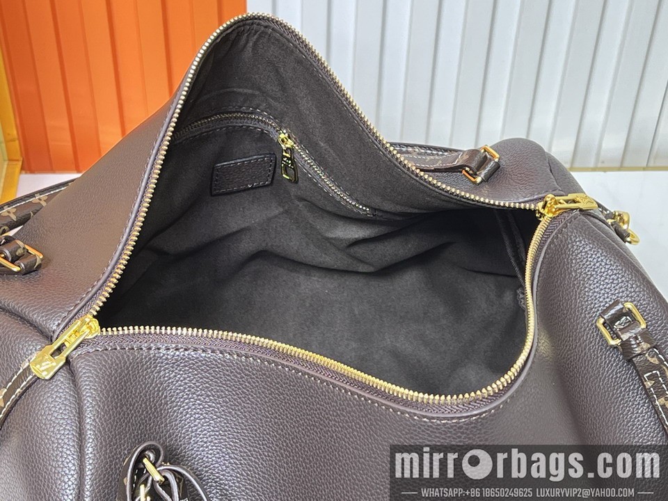 1:1 Louis Vuitton Bags M13668 40x20x25cm ss2