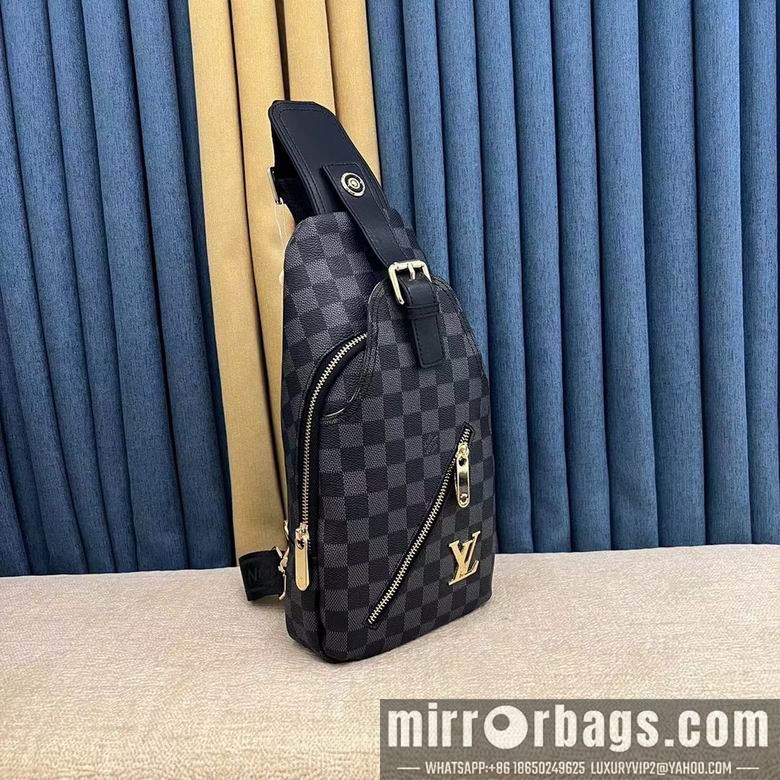 1:1 Louis Vuitton Bags 23344 18X31X5cm WP 3colour