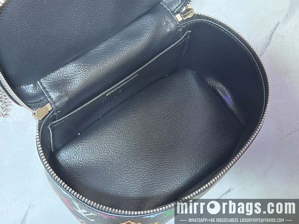 1:1 Louis Vuitton Bags Nice Nano M42265 20x13.5x12cm ss