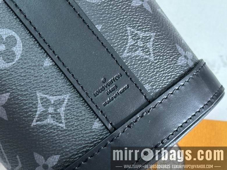 1:1 Louis Vuitton Bags M11613 12.5X18X8.5cm WP