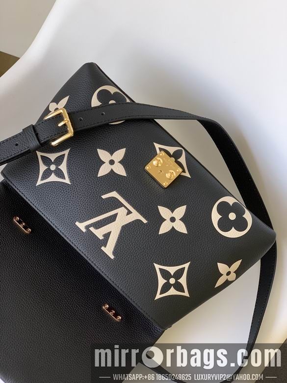 1:1 Louis Vuitton Bags M45979 30X19.5X11cm WP