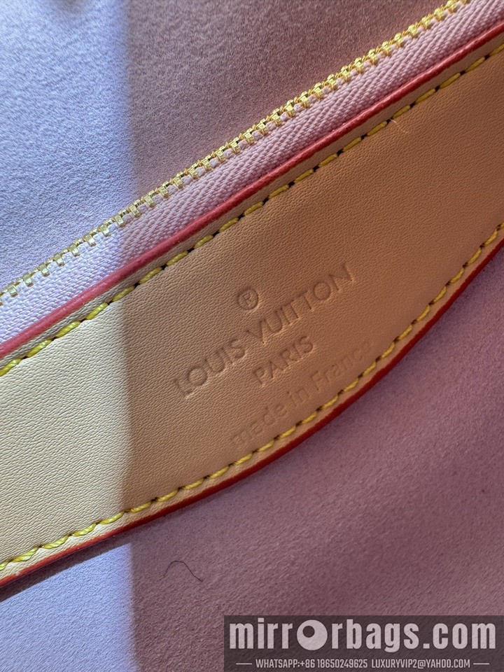 1:1 Louis Vuitton Bags Diane M45985 25x9x15cm ss2